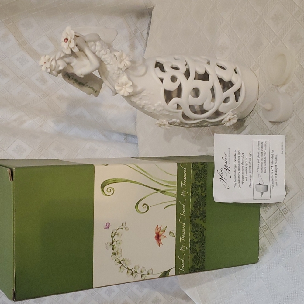 NIB Angel porcelain "Friend" by Pavillion Gift Co. #72040 - Picture 7 of 7